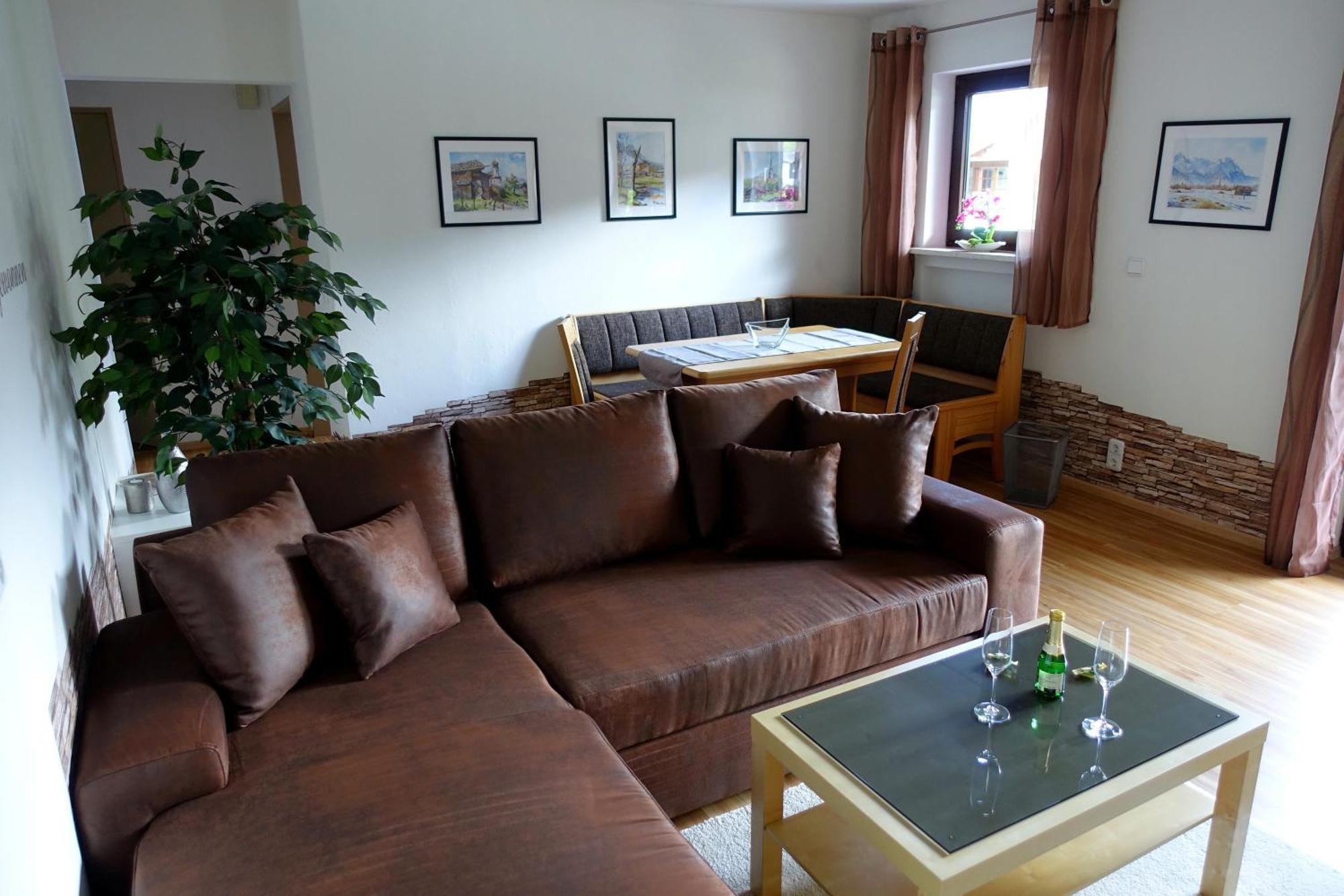 Ferienwohnung Ariane Garmisch-Partenkirchen Buitenkant foto
