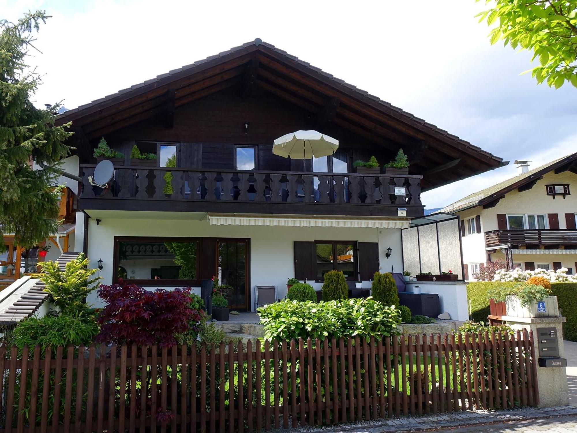 Ferienwohnung Ariane Garmisch-Partenkirchen Buitenkant foto
